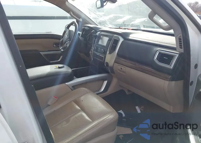 1N6BA1F41GN502421: 44567914