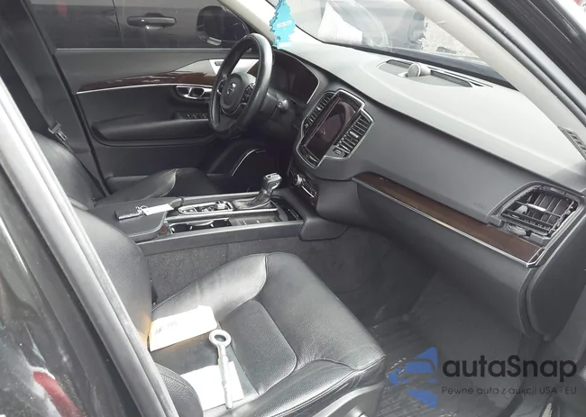 YV4A22PK1G1052398: 44567961