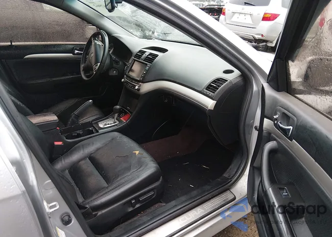 JH4CL96936C031022: 44567962