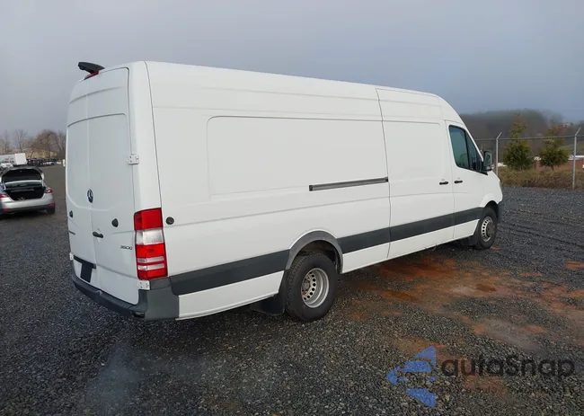 WD3PF1CD9HP400766: 44567980