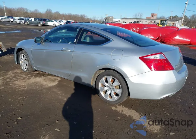 1HGCS128X8A022157: 44568004