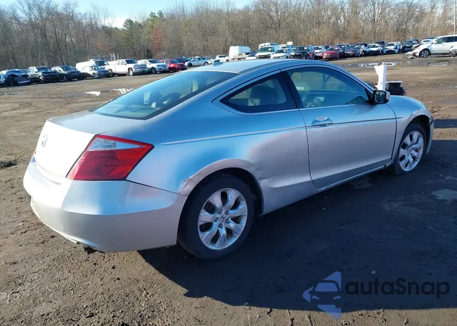 1HGCS128X8A022157: 44568004