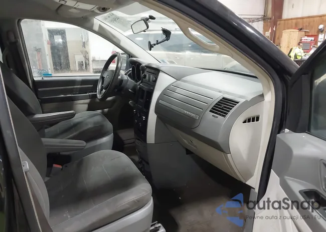 2D8HN541X9R589082: 44568053