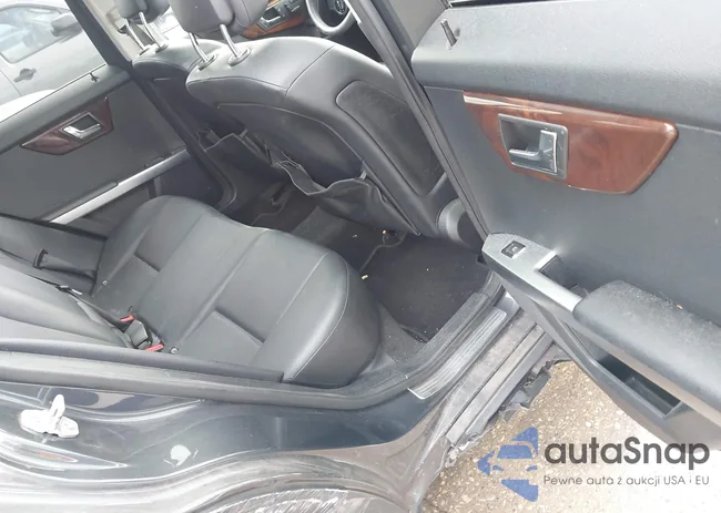 WDCGG8HB0AF424074: 44568087