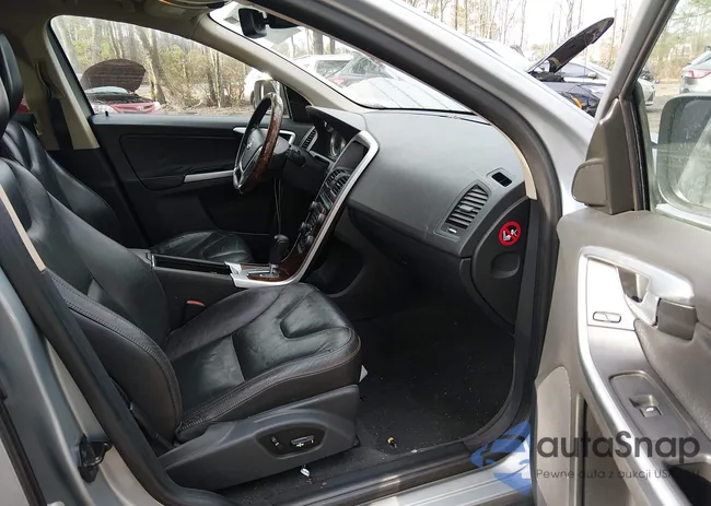 YV4940DL2C2252225: 44568520