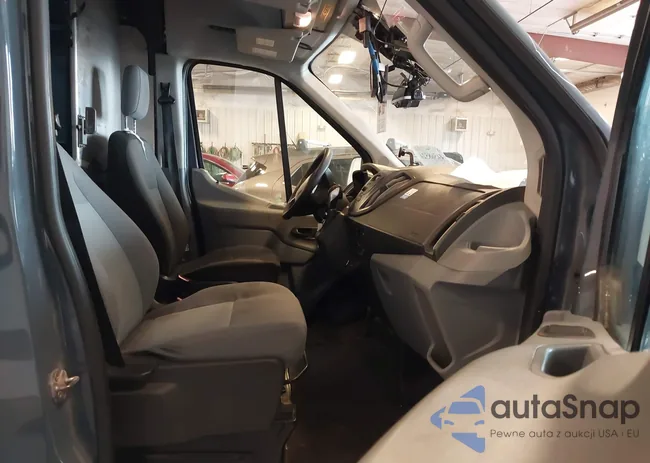 1FTYR3XM3KKB12916: 44568524