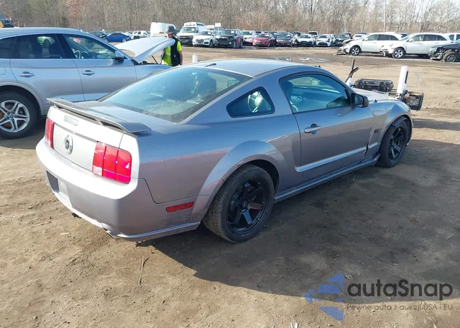 1ZVHT82H165236712: 44568597