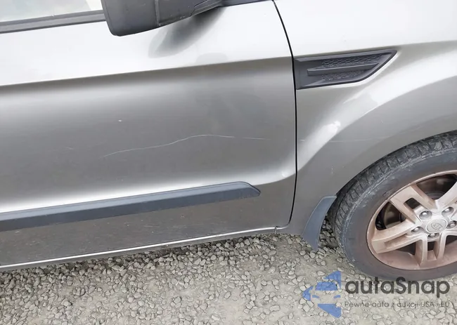 KNDJT2A24A7076949: 44568909