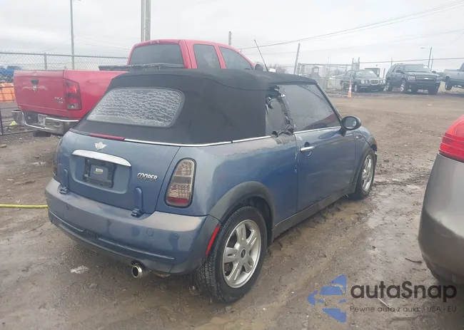 WMWRF33526TG15493: 44568947