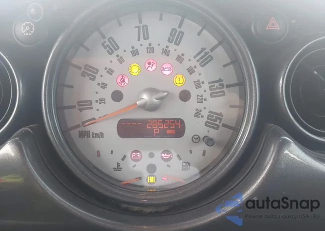 WMWRF33526TG15493: 44568947