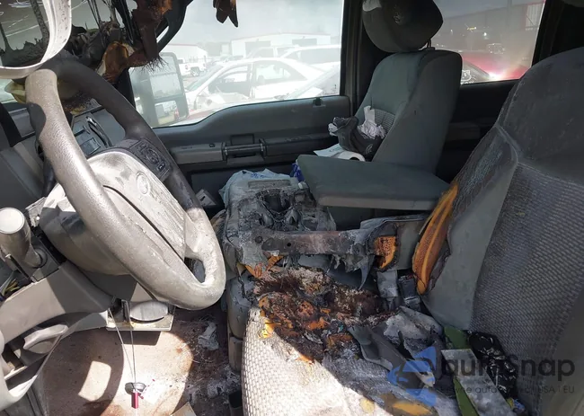 1FT7W2A61DEA24294: 44569099