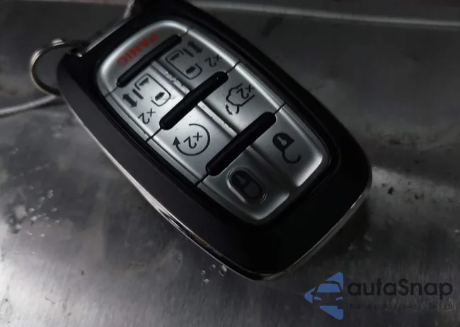 2C4RC1DG2MR603801: 44569107