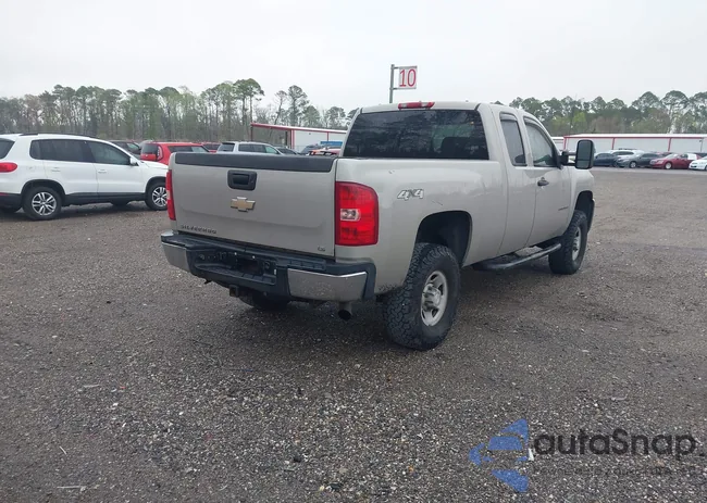 1GCHK49K79E123500: 44568127