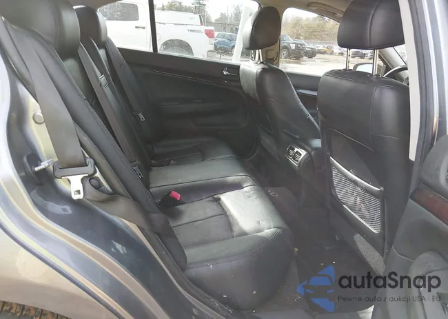 JN1CV6ELXAM150473: 44568252