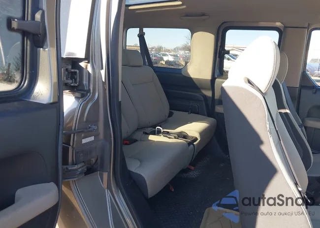 5J6YH28717L014792: 44568325