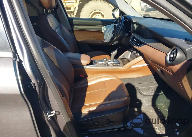 ZASPAKBN0M7D09519: 44569543