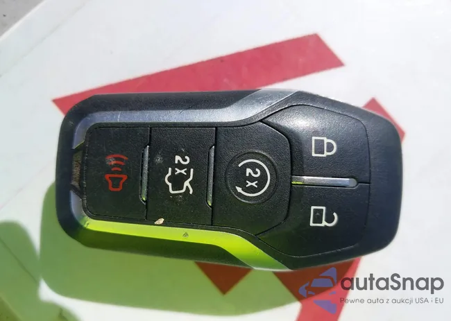 3FA6P0K93DR106942: 44569622