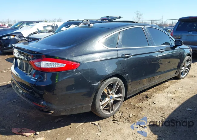 3FA6P0K93DR106942: 44569622