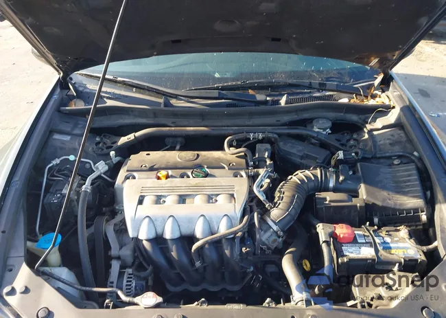 JH4CU2F66AC006652: 44569660