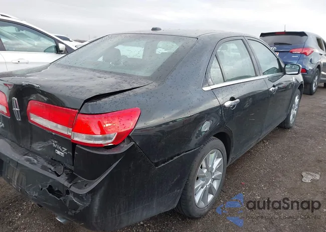 3LNHL2JC7CR824799: 44569705