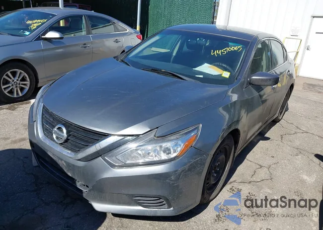 1N4AL3AP8GC180304: 44570065