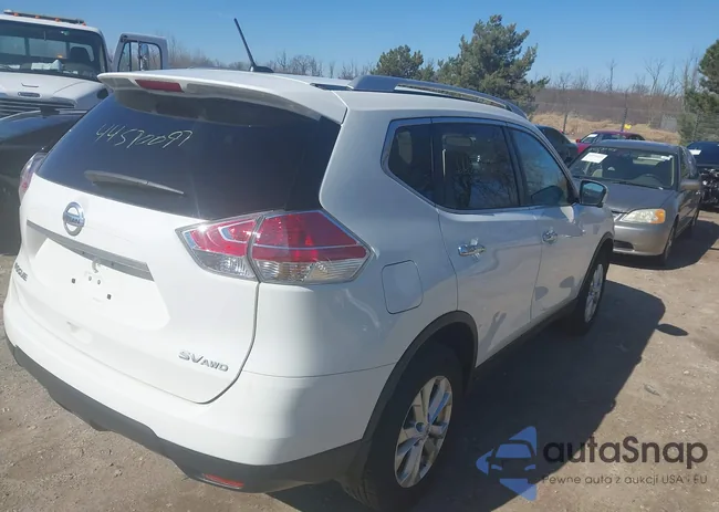 JN8AT2MV8GW144095: 44570097