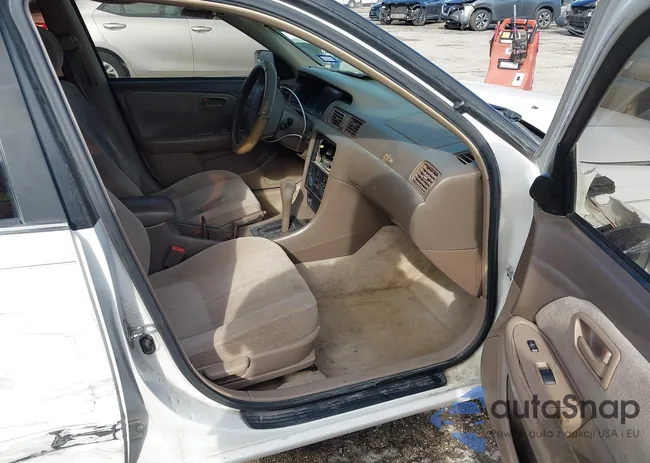 JT2BG22K4Y0485567: 44569179