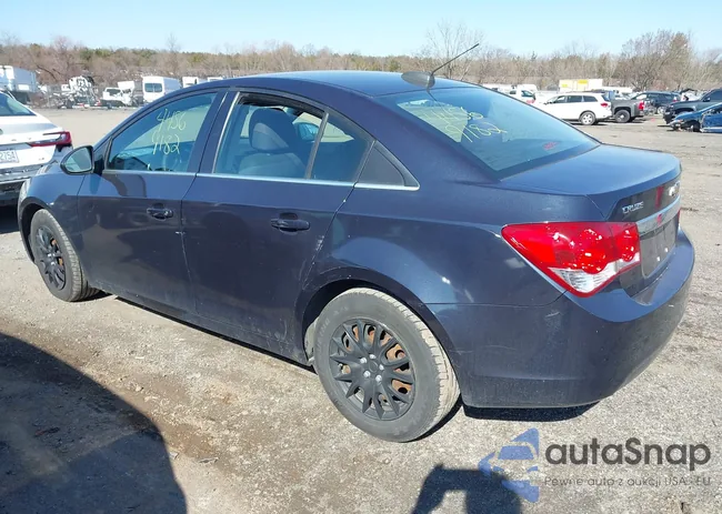 1G1PC5SB0F7248579: 44569182