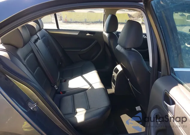 3VWD07AJ7FM313650: 44569201