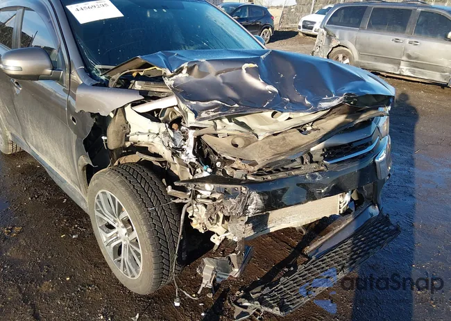 JA4AR3AW7JZ012829: 44569205