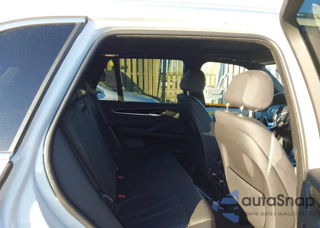 5UXKR0C34H0V70842: 44569224