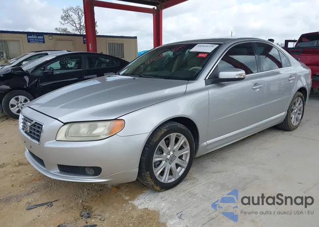 YV1AS982X91104943: 44569225