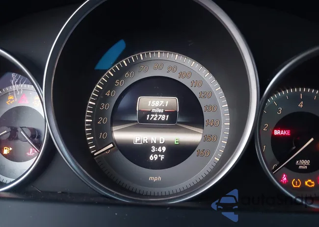 WDDGF4HBXDR278874: 44570521