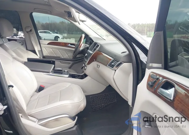 4JGDF7CE4DA180384: 44570694