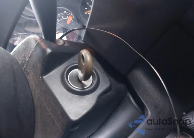 1C4NJPBA4FD328234: 44570701