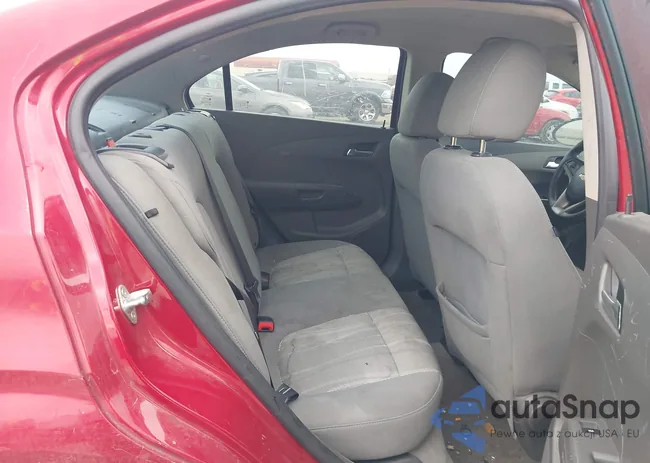 1G1JC5SH7C4179252: 44570726