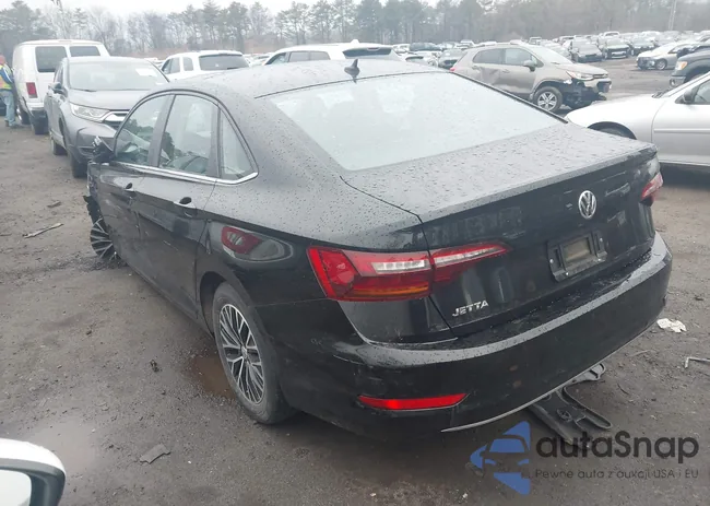 3VWC57BU5KM168785: 44570846