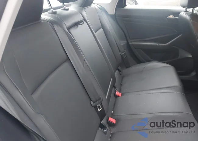 3VWC57BU5KM168785: 44570846