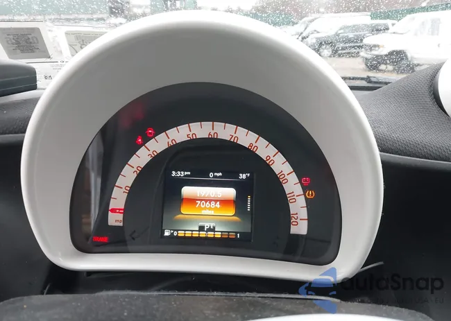 WMEFJ5DA0GK140072: 44570907