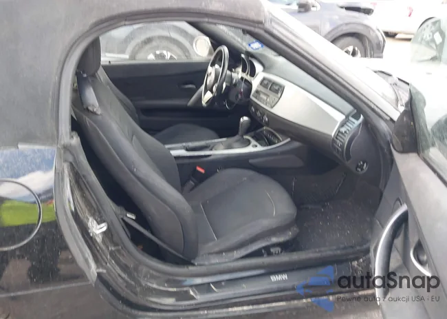 4USBU33577LW73344: 44570919