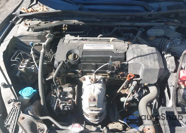 1HGCR2F85DA217430: 44570926