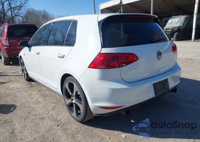 3VW4T7AUXFM092143: 44571048