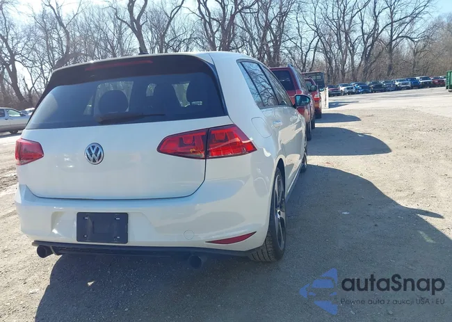 3VW4T7AUXFM092143: 44571048