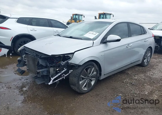 KMHC85LC3JU075094: 44570145