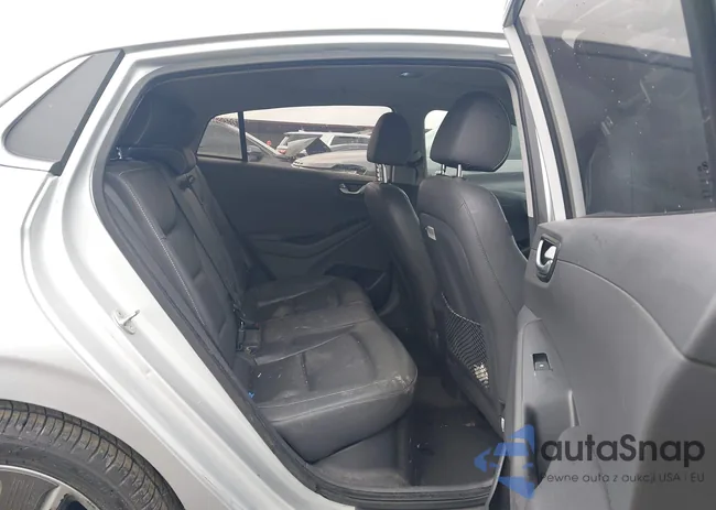 KMHC85LC3JU075094: 44570145