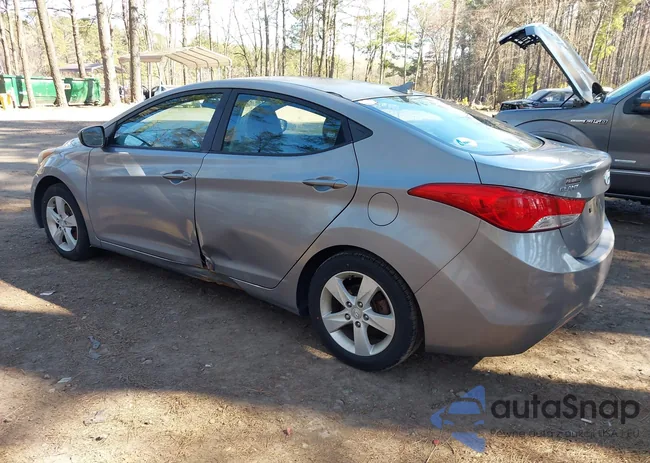 KMHDH4AE0BU107083: 44570153