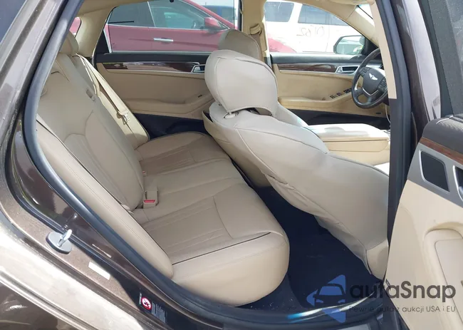 KMHGN4JE8FU063992: 44570182