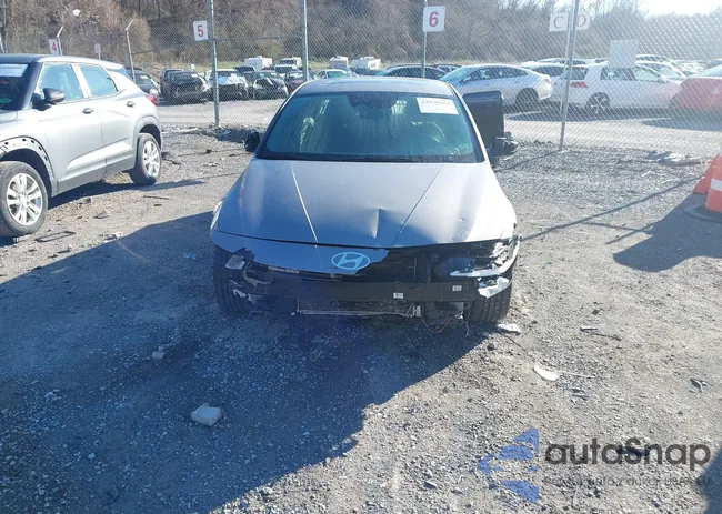 KMHLS4DGXSU933675: 44570183