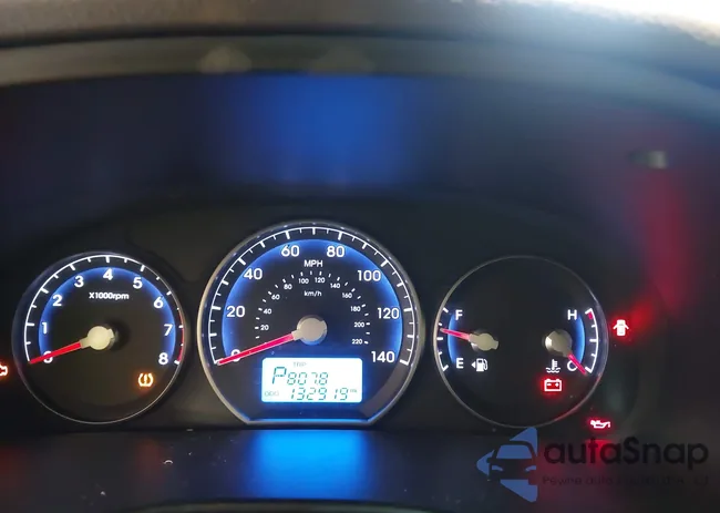 5XYZG3AB5CG095657: 44570349