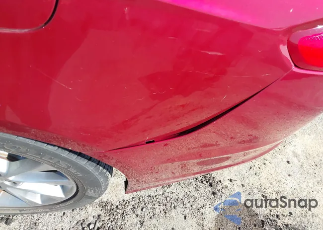 3FA6P0HD0HR128527: 44571596